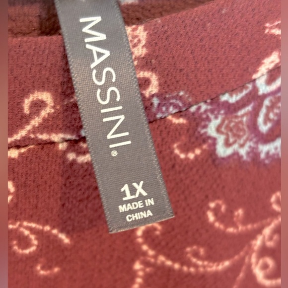 Massini Burgundy Top w/ fall tones, floral pattern. Size 1X - Picture 5 of 7